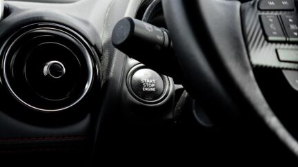 2016 Mazda Demio 13S Skyactiv, Push start image 316732