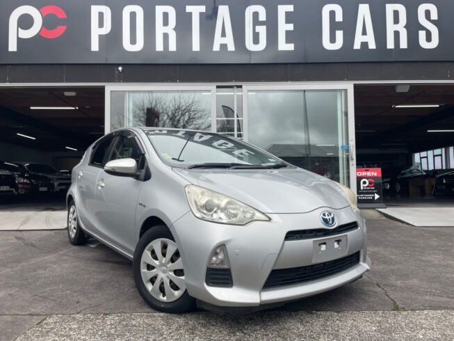 2012 Toyota Aqua G model , Push Start, Reverse Camera image 300642