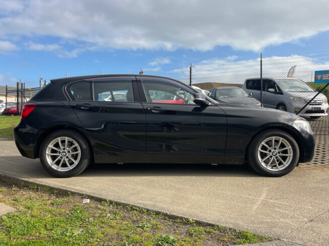2013 Bmw 120i Sport Low KMS image 301183