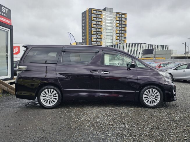 2012 Toyota Vellfire 2.4Z G Edition, Leather Seats image 300839