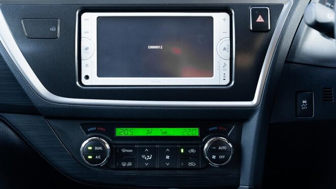 2013 Toyota Auris 180G S Package TRD Kit image 300336