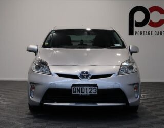 2014 Toyota Prius S Model, Low KMS, Alloy Wheels image 302839