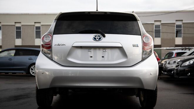 2012 Toyota Aqua G model , Push Start, Reverse Camera image 300091