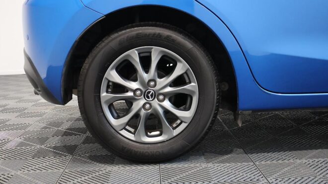 2017 Mazda Demio 13S Touring Low KMs image 302503