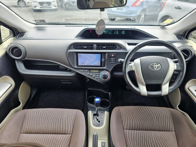 2012 Toyota Aqua S Model, Push Start image 300912