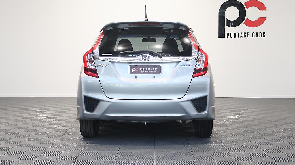 2014 Honda Fit Hybrid S-Package image 306944