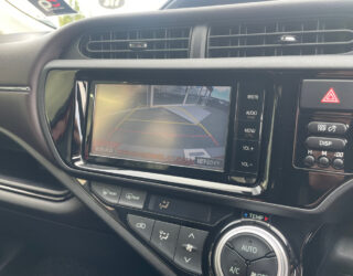 2014 Toyota Aqua G Model, Push Start, Reverse camera, Low KMS Facelift Model image 300406