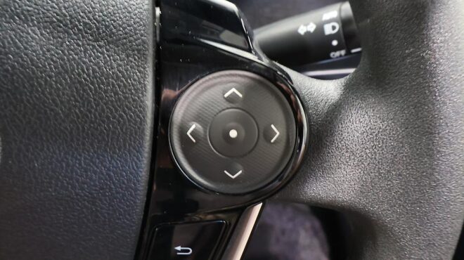 2017 Toyota Aqua S Model, Push Start, Low KMS image 318178