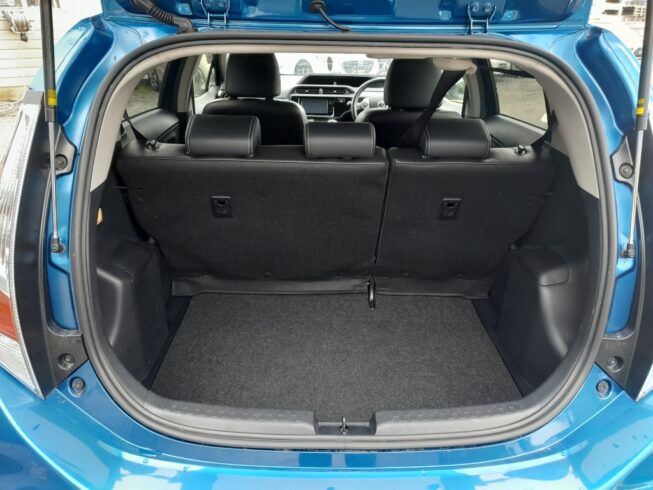 2015 Toyota Aqua X-Urban, Low Kms image 303049