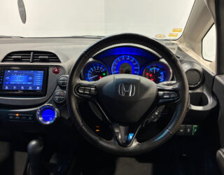 2013 Honda Fit Shuttle Hybrid image 302015