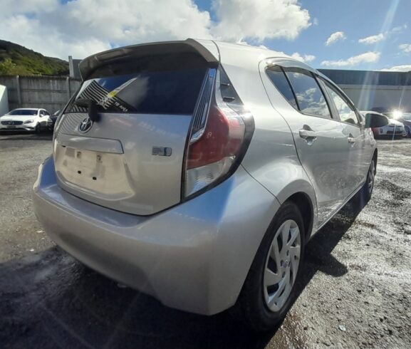 2012 Toyota Aqua S Model, Push Start, image 299573