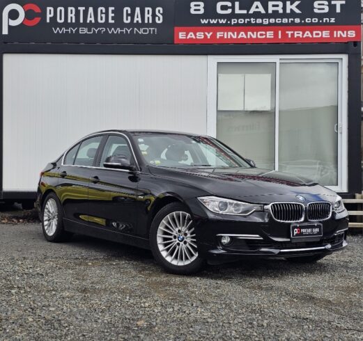 2013 Bmw 3 Series Luxury, Low KMs image 300780