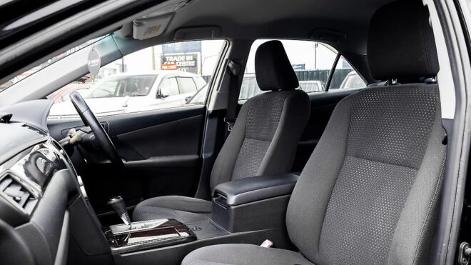 2012 Toyota Camry Hybrid G Package, Reverse camera, Cruise Control image 311191