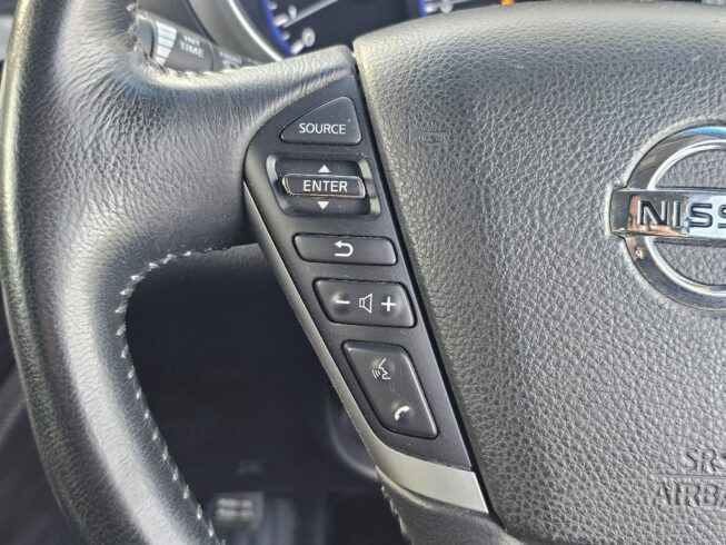 2012 Nissan Elgrand 250 Highway Star 4WD image 299469