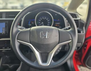 2015 Honda Fit Hybrid F-Package image 299488