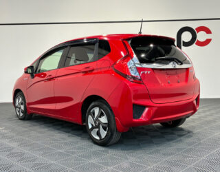 2014 Honda Fit Hybrid F-Package Low KMS image 302327