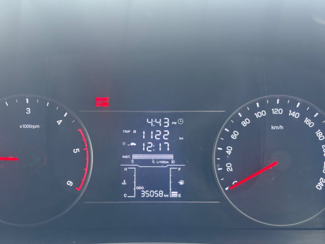 2019 Ssangyong Rhino DIESEL MANUAL 4WD 2.2DT image 300521