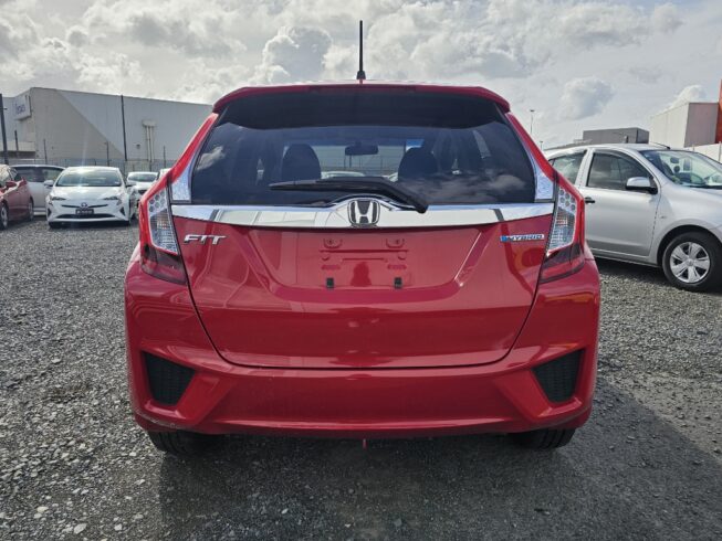 2015 Honda Fit Hybrid F-Package image 299483