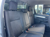2020 Toyota Hilux SR5 TD DC 2.8DT image 300083