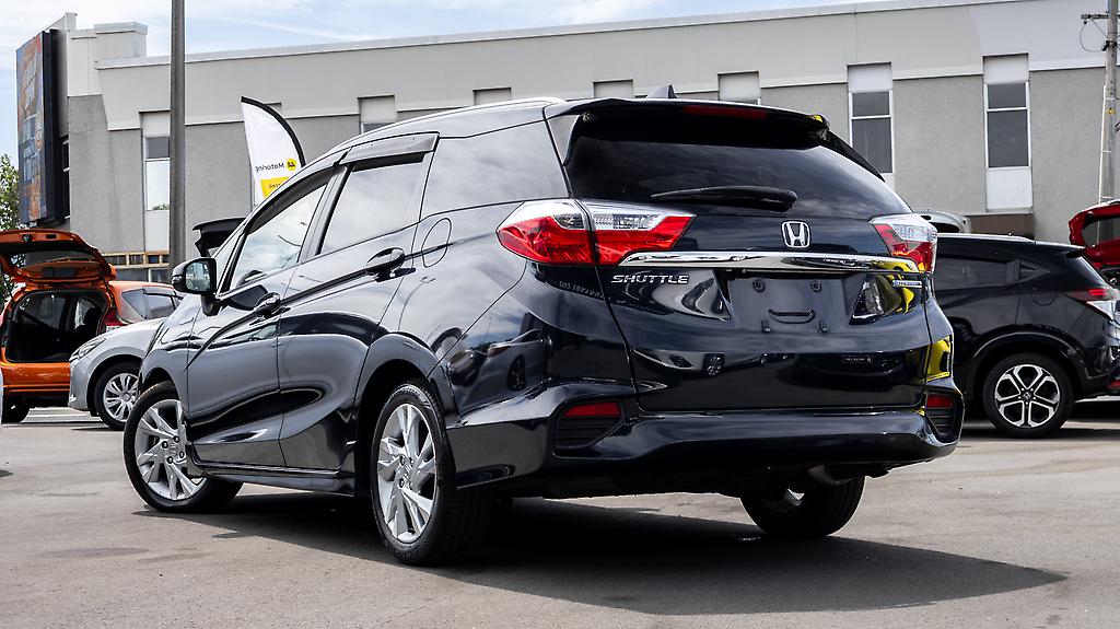 2015 Honda Shuttle Hybrid Z, Heated Seats, Reverse Camera image 312404