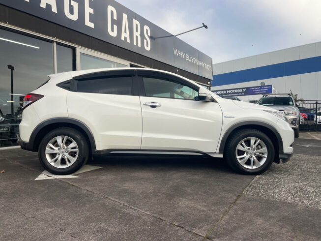 2014 Honda Vezel Hybrid X Model image 300413