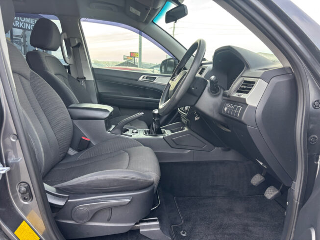 2019 Ssangyong Rhino DIESEL MANUAL 4WD 2.2DT image 300515