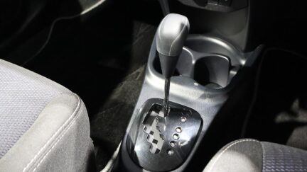 2018 Toyota Vitz Hybrid F Safety Edition, Push Start image 317020