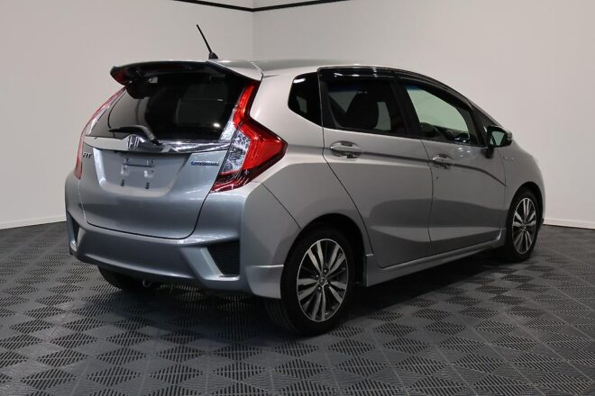 2014 Honda Fit Hybrid S Package image 302185