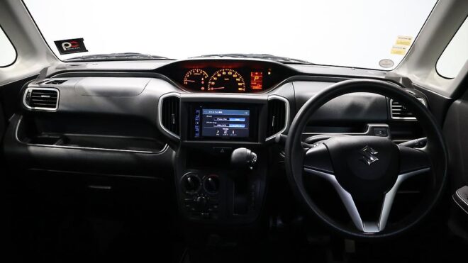 2015 Suzuki Solio G Model, Push Start, Reverse Camera, Power Sliding Door image 302828