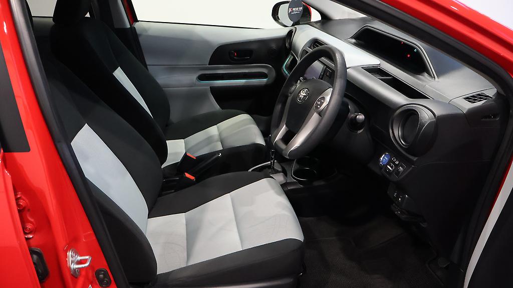 2012 Toyota Aqua S Model, Push Start image 319047