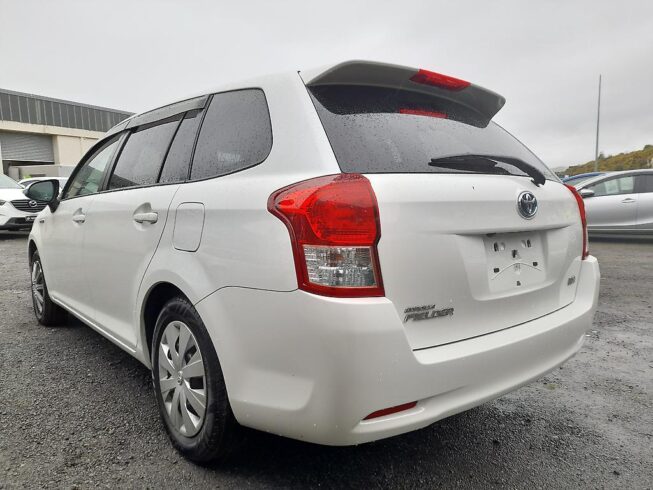 2013 Toyota Corolla Fielder Hybrid G Push Start image 299596