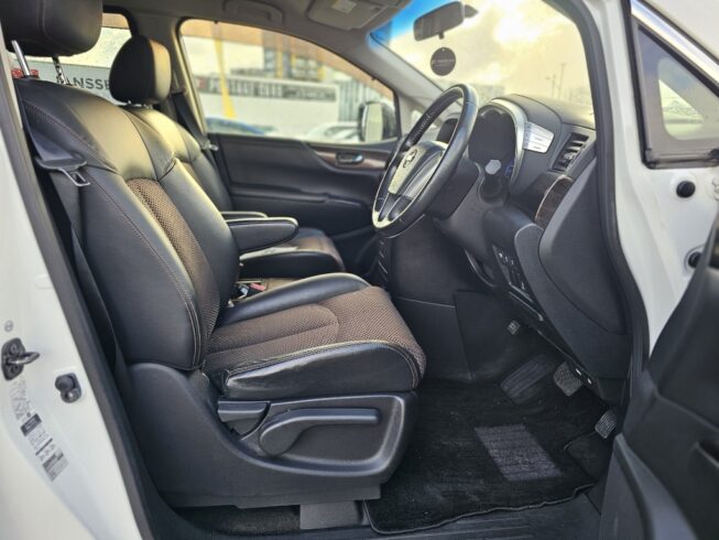 2012 Nissan Elgrand 250 Highway Star 4WD image 299466