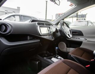 2012 Toyota Aqua G model , Push Start, Reverse Camera image 300105