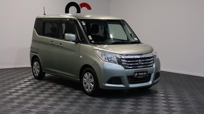 2015 Suzuki Solio G Model, Push Start, Reverse Camera, Power Sliding Door image 302819