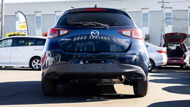 2017 Mazda Demio 13S Push Start, Reverse camera image 302024