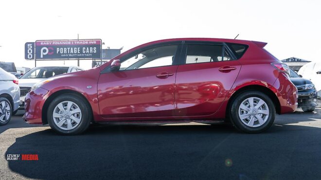 2013 Mazda Axela 1.5 S , Reverse camera, Push Start image 301318