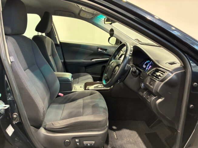 2013 Toyota Camry Hybrid G Package image 302268