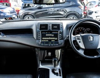 2010 Toyota Crown Leather package, Athlete image 300665
