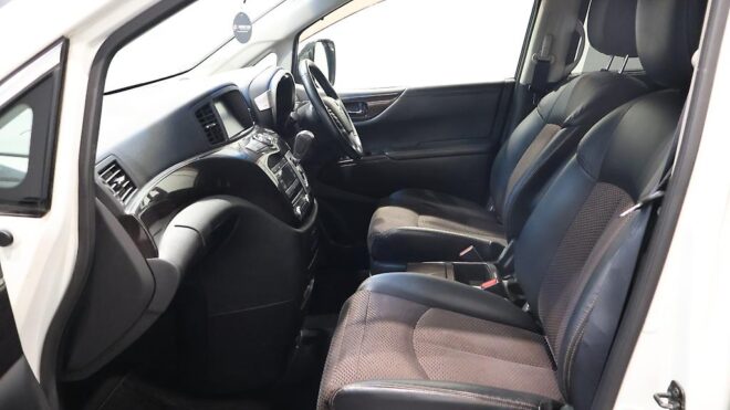 2012 Nissan Elgrand 250 Highway Star 4WD image 313218