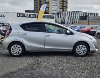 2016 Toyota Aqua S Model, Low Kms, Push Start image 300915