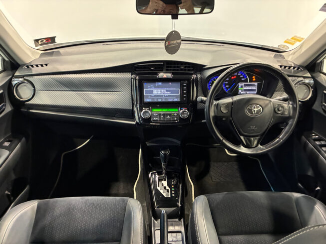 2014 Toyota Corolla Hybrid G Aero Tourer WxB Push Start image 303068