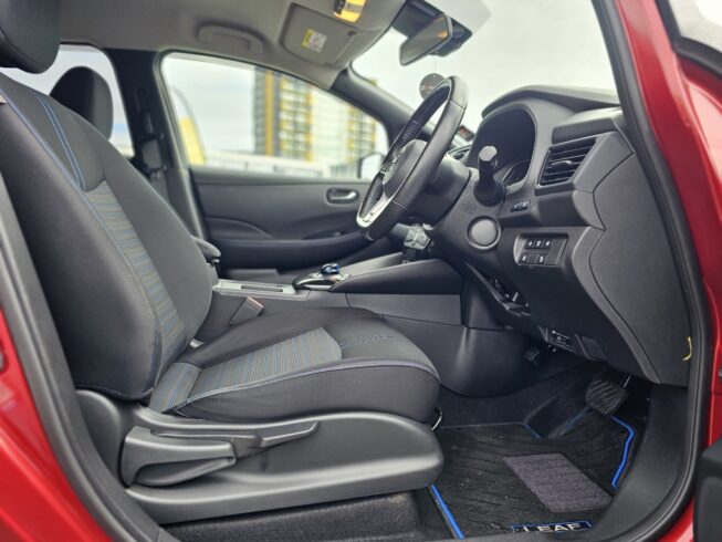 2019 Nissan Leaf X Model 87.8 SOH image 299757