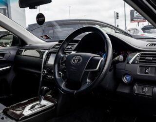 2012 Toyota Camry Hybrid G Package, Reverse camera, Cruise Control image 311183