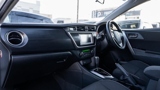 2013 Toyota Auris 180G S Package TRD Kit image 300349