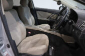 2013 Toyota Avensis Wagon Li image 303327