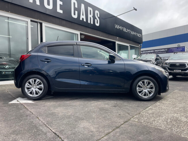 2015 Mazda Demio 13S image 300626
