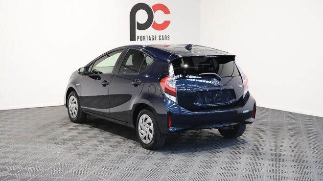 2017 Toyota Aqua S Model, Push Start, Low KMS image 318167