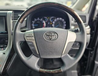 2012 Toyota Vellfire 2.4Z G Edition, Leather Seats image 300845