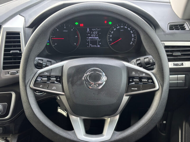 2019 Ssangyong Rhino DIESEL MANUAL 4WD 2.2DT image 300520