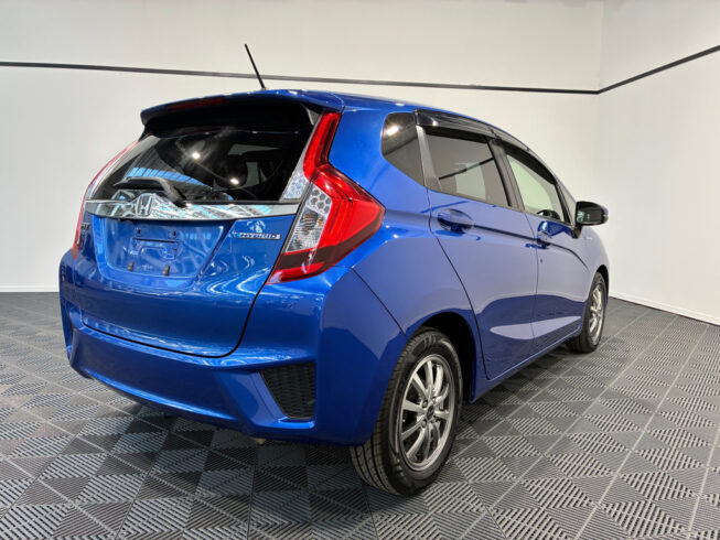 2014 Honda Fit Hybrid F-Package image 302463
